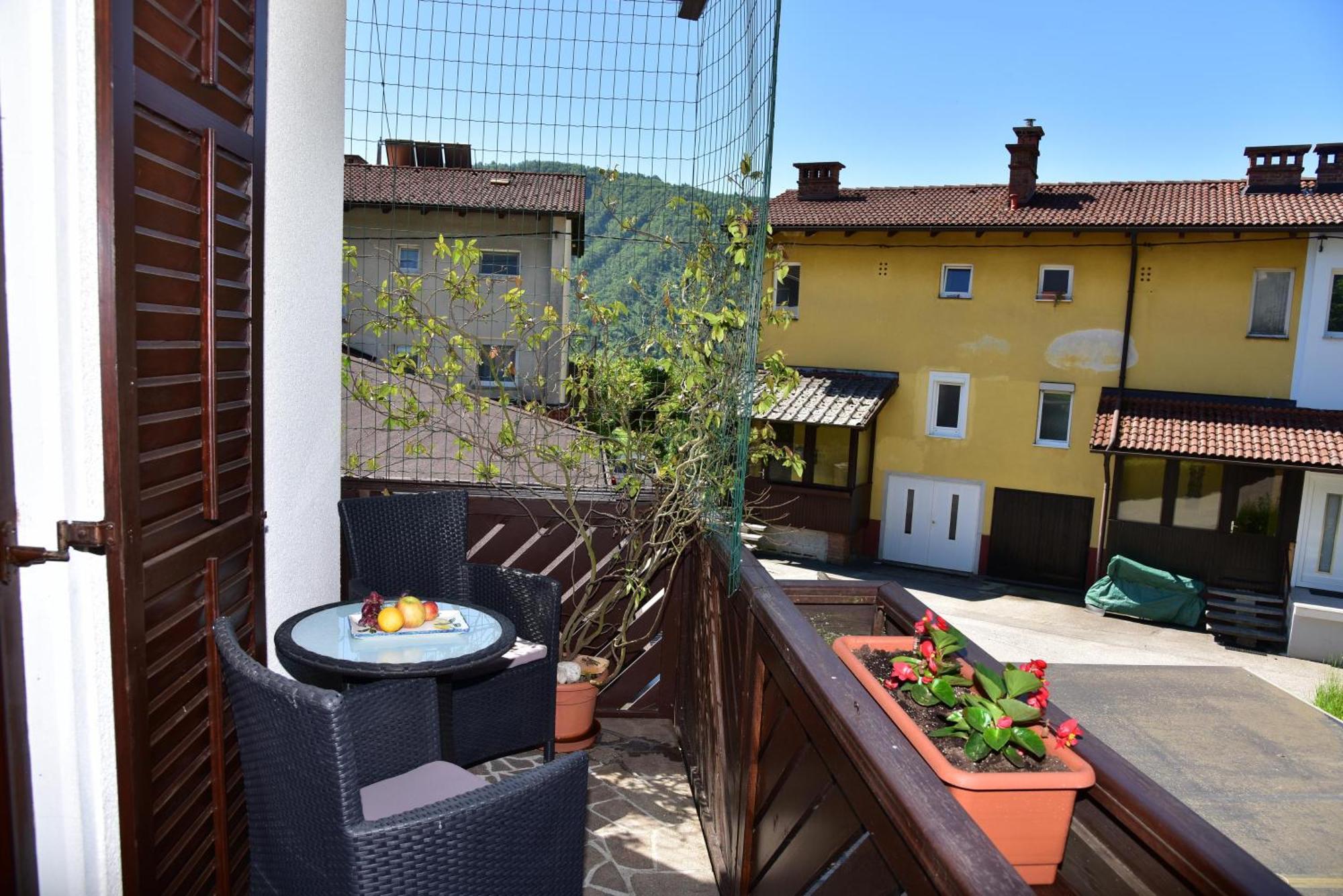 Apartment Jang Толмин Экстерьер фото