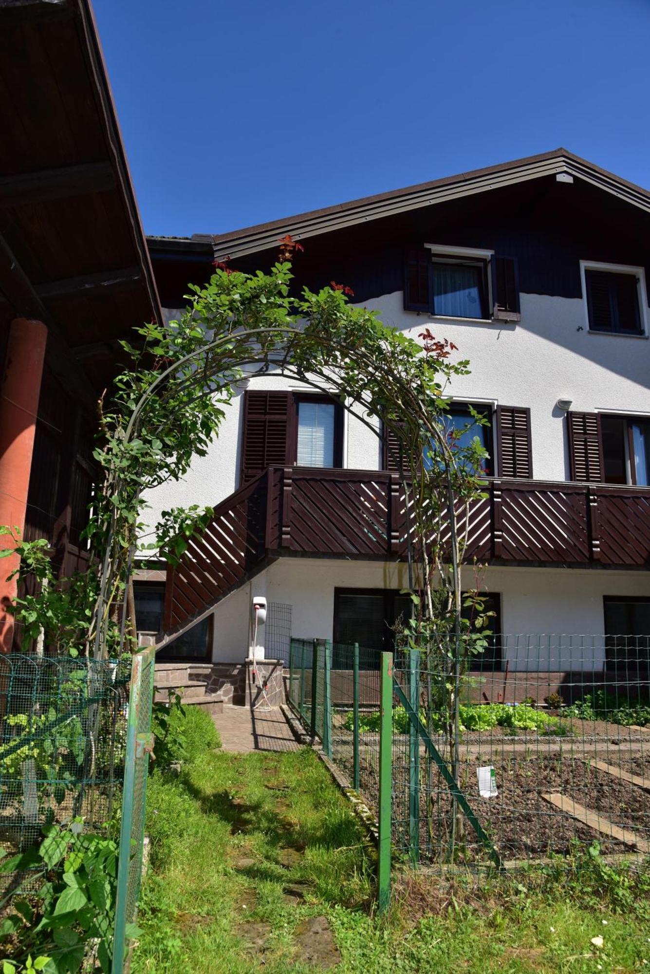 Apartment Jang Толмин Экстерьер фото