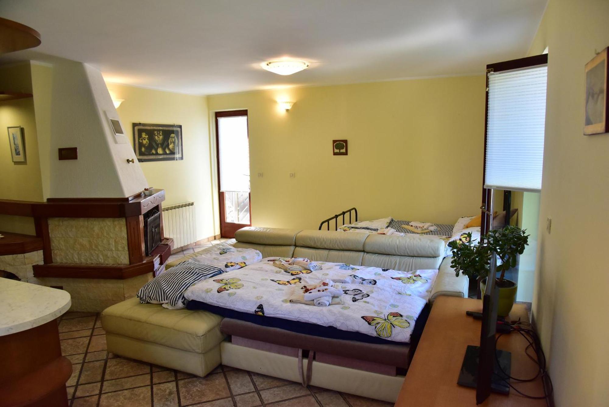 Apartment Jang Толмин Экстерьер фото